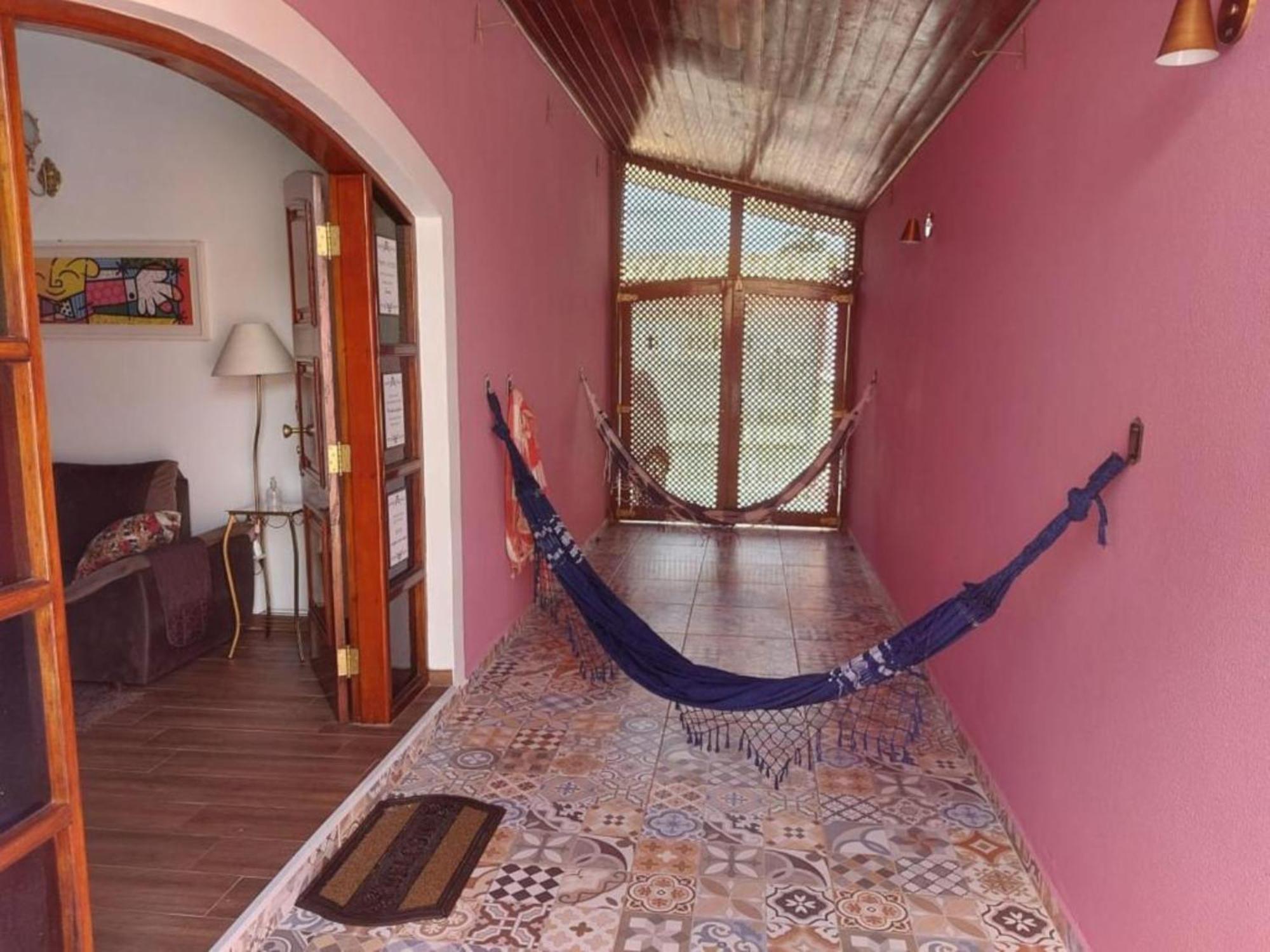 Casa Rosa De Peruibe - Casa De Temporada 3 Dormitorios, 10 Hospedes, Piscina, Wi-Fi, Netflix, 800 Metros Da Praia Kültér fotó
