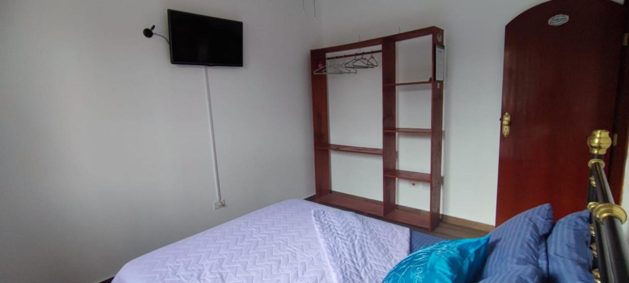 Casa Rosa De Peruibe - Casa De Temporada 3 Dormitorios, 10 Hospedes, Piscina, Wi-Fi, Netflix, 800 Metros Da Praia Kültér fotó