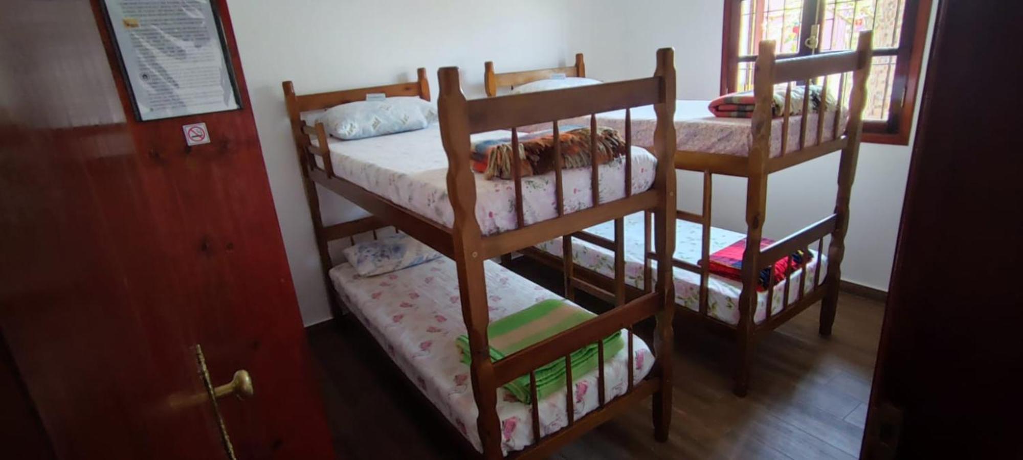 Casa Rosa De Peruibe - Casa De Temporada 3 Dormitorios, 10 Hospedes, Piscina, Wi-Fi, Netflix, 800 Metros Da Praia Kültér fotó
